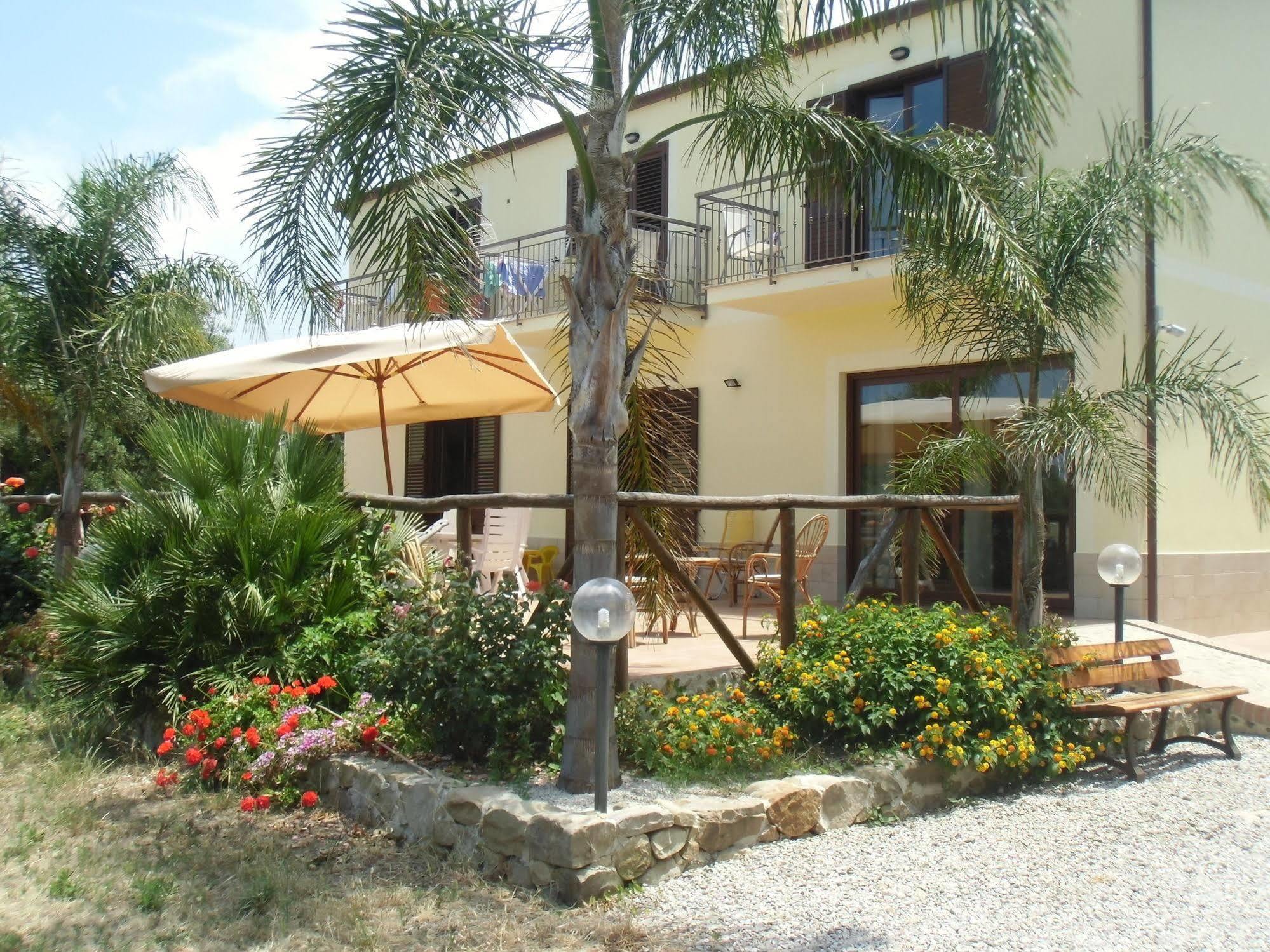 Villa Stella Di Sicilia San Fratello Exterior foto